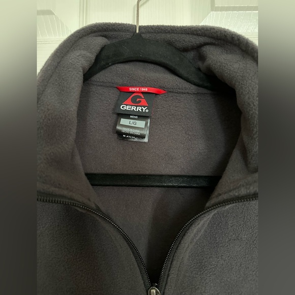 NWOT Fleece Full Zip Sweater - Picture 2 of 3